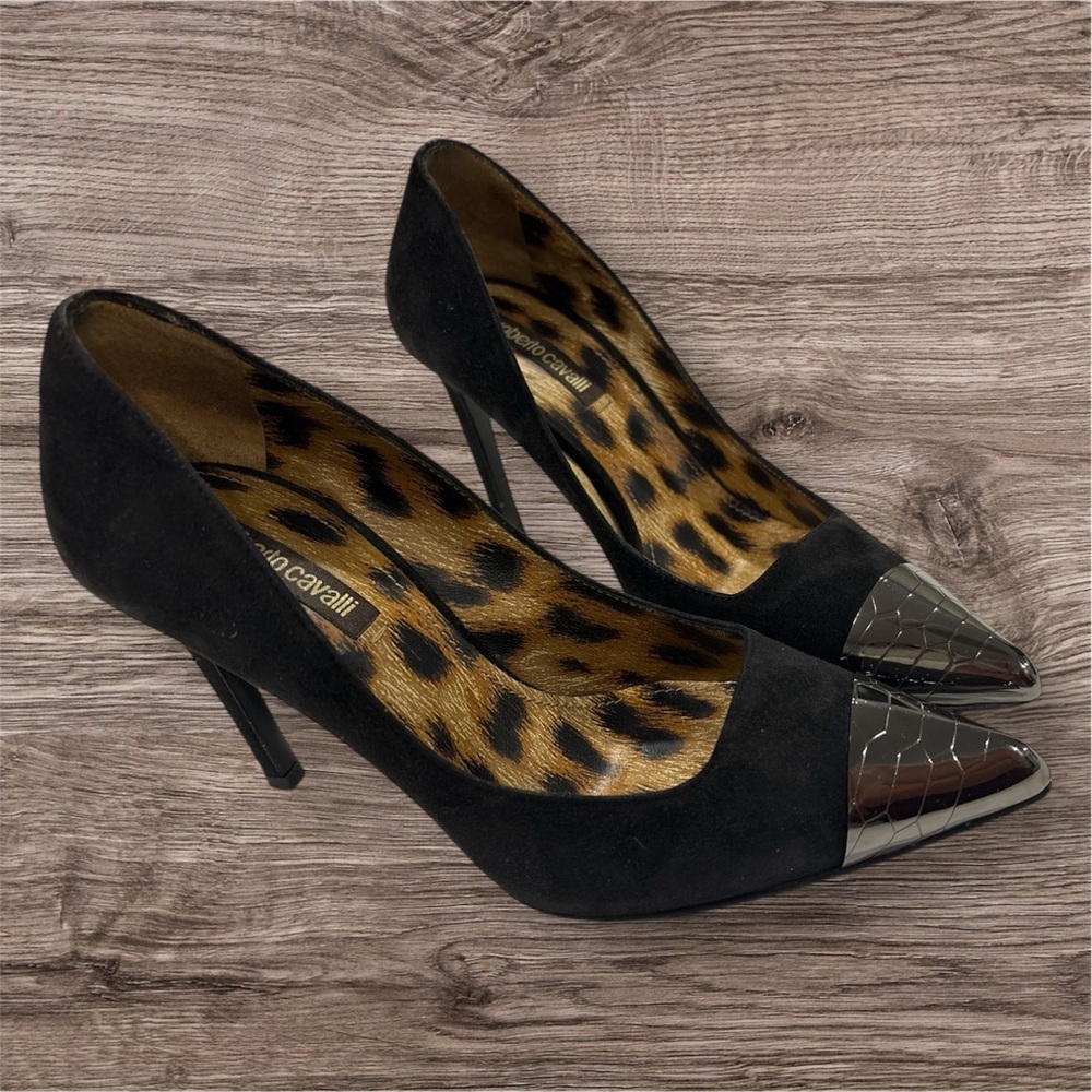 Roberto Cavalli Black Leather Metal Cap Toe Pumps Size 7 Black and Silver - Picture 1 of 9